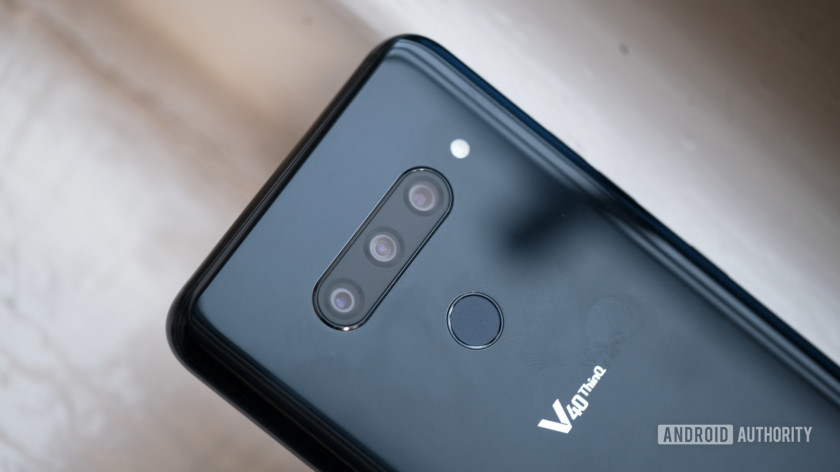 LG V40 thinQ camera array